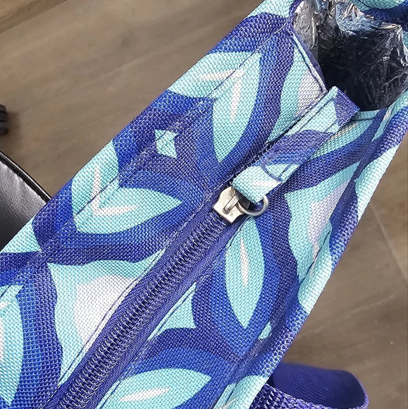 NEW Insulated Cooler Tote Bag Multicolor Striped Summer Beach Picnic Tra… - Picture 3 of 4